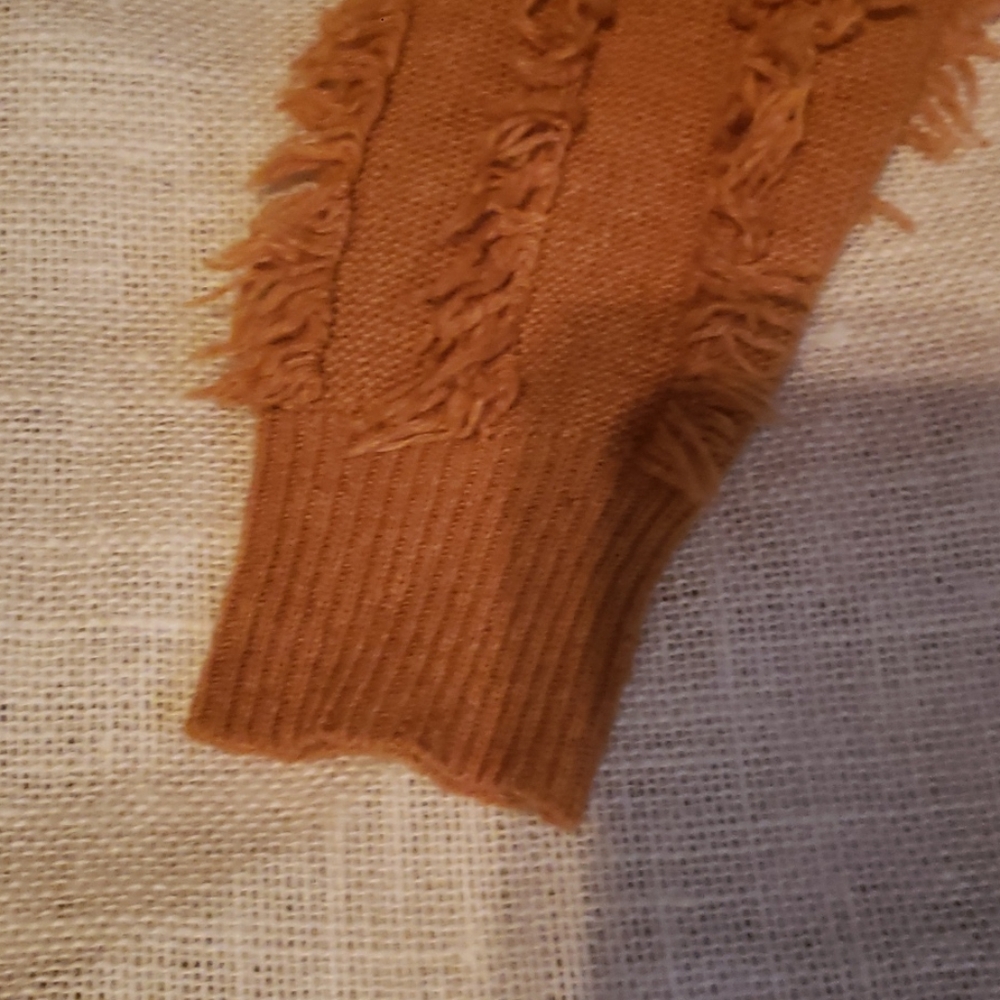 b.original Sweater - Picture 2 of 7